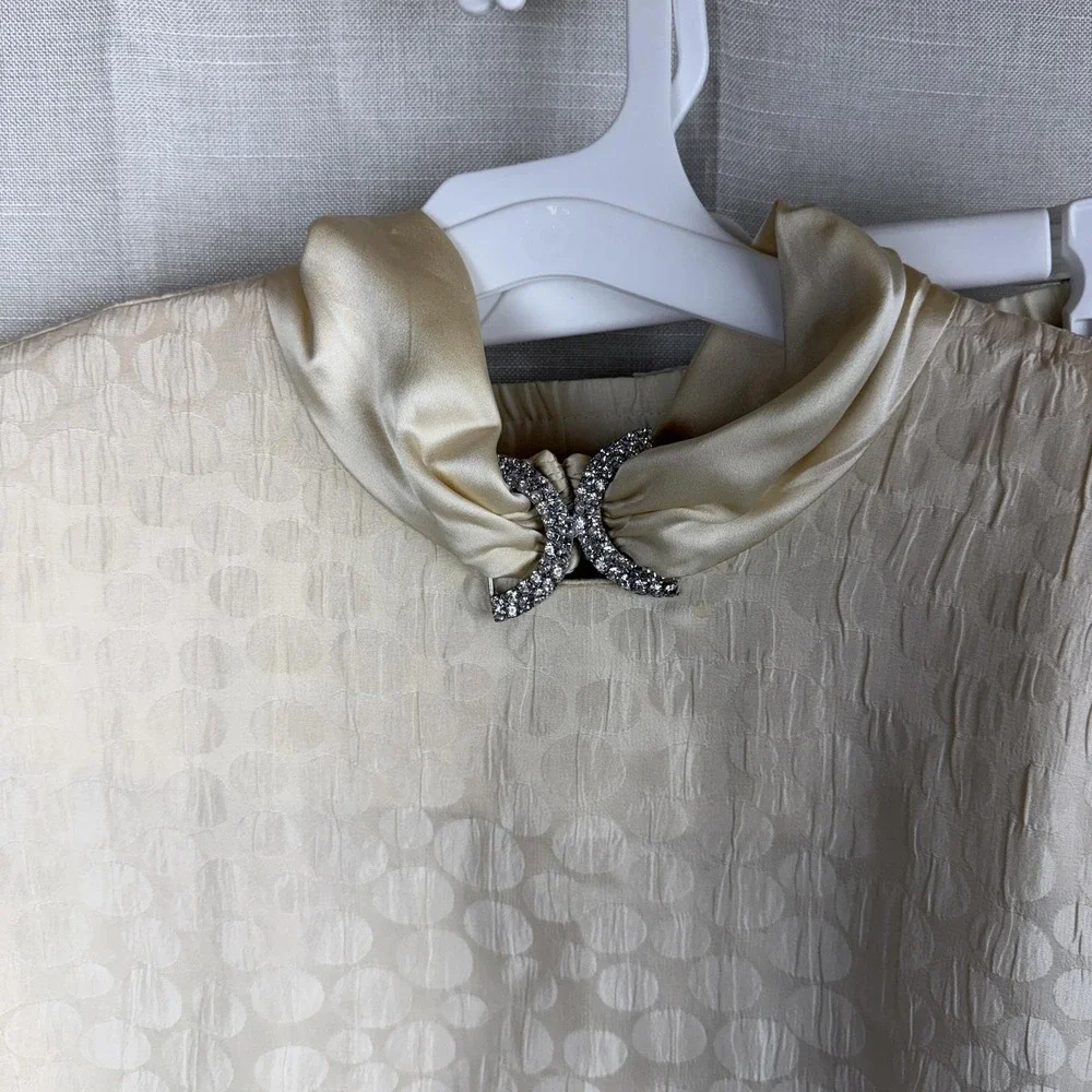 VTG Richard Warren Jacket Skirt Set Womens 10 White Silk Pleated Hem 2 Piece